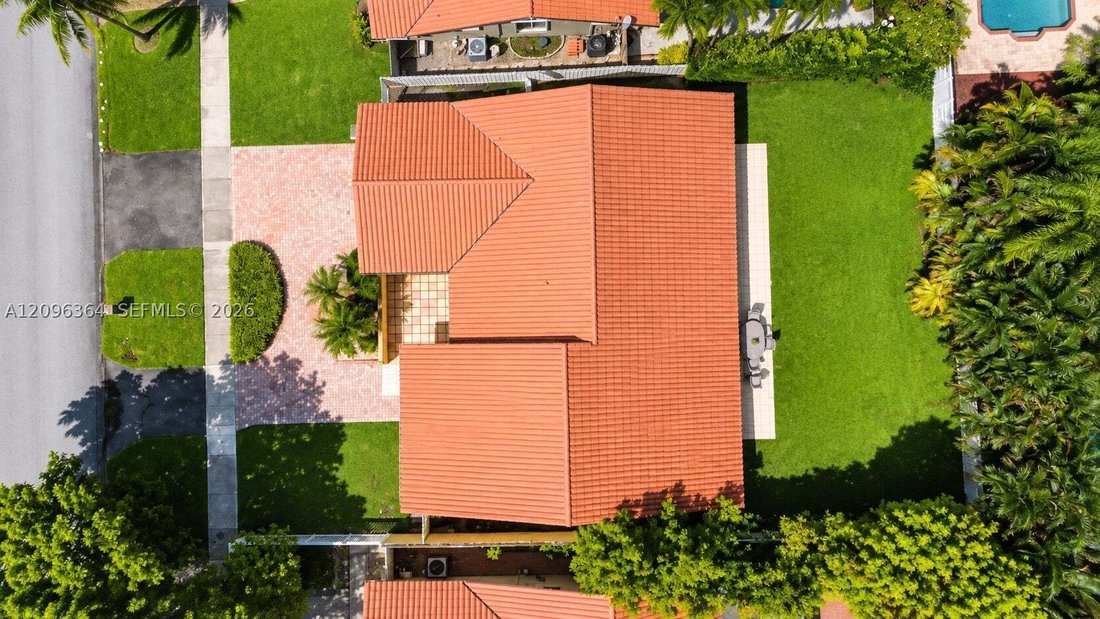 House in Miami, Florida, United States 4 - 19003563