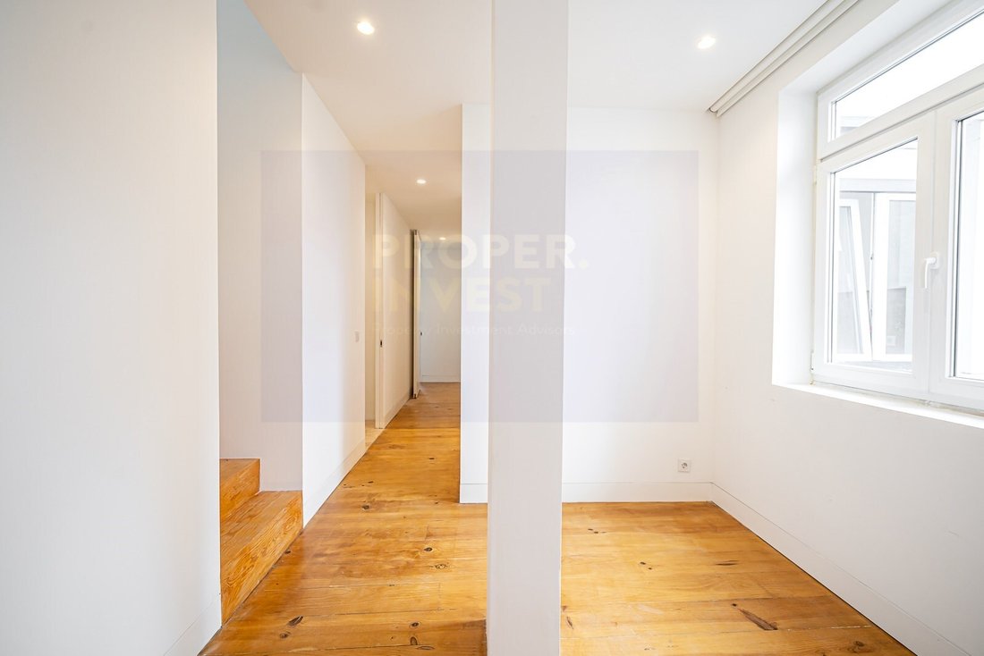 Apartment in Avenidas Novas, Lisbon, Portugal 5 - 19007793