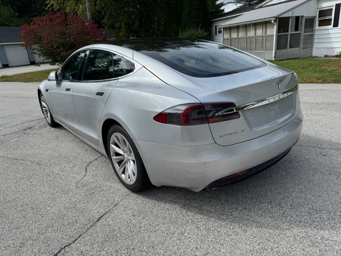 Sedan in Hooksett, NH, United States 3 - 19005333