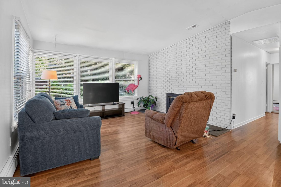House in West Falls Church, Virginia, United States 4 - 19002570