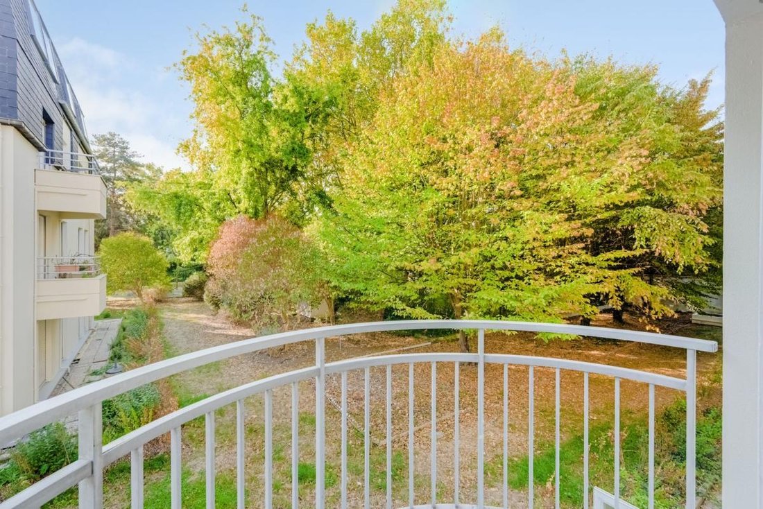 Apartment in Chedal Anglay, La Garenne-Colombes, France 1 - 19001389