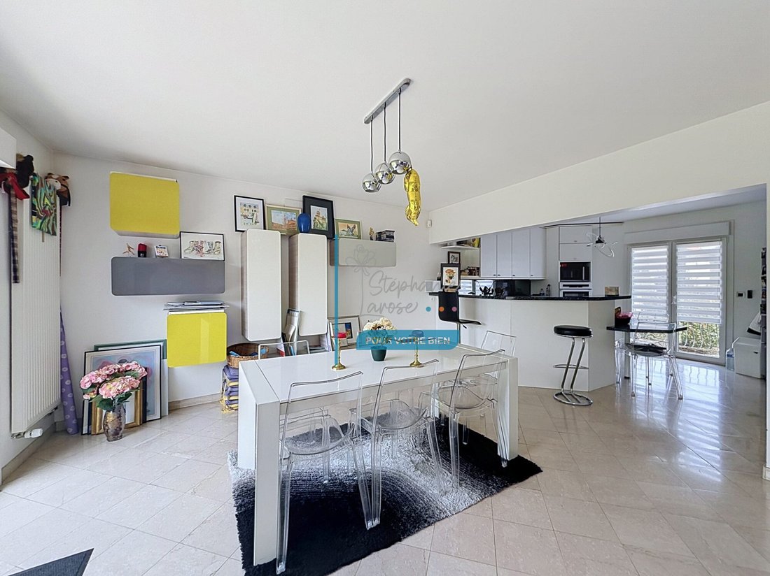 House in Sucy-en-Brie, Ile-de-France, France 4 - 18207000