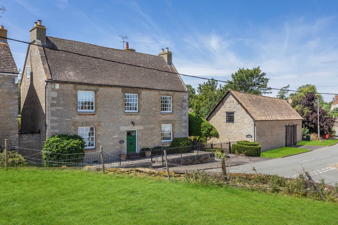 House in Titchmarsh, England 1 - 19007064