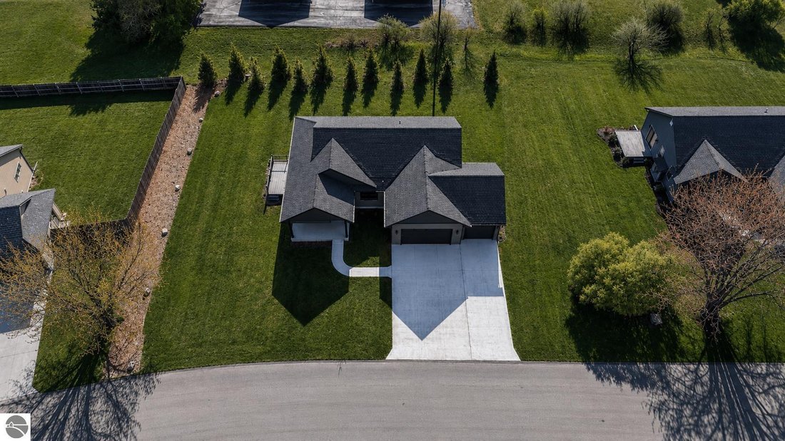 House in Traverse City, Michigan, United States 2 - 19007797
