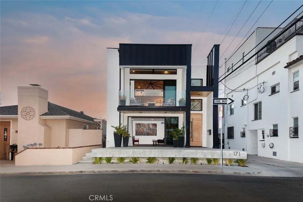 House in Signal Hill, California, United States 1 - 19005756