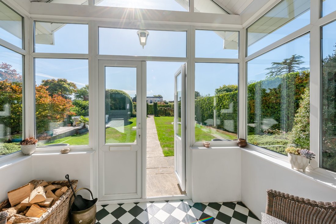 House in Emsworth, Havant, England 4 - 19000512
