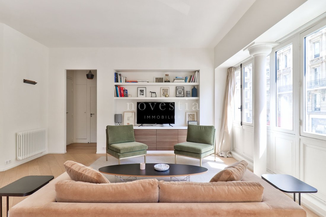 Apartment in Les Halles, Paris 1er Arrondissement, Paris 3 - 19004932