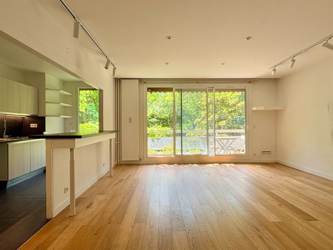 Apartment in La Plaine des Sablons, Neuilly-sur-Seine, France 2 - 19007855