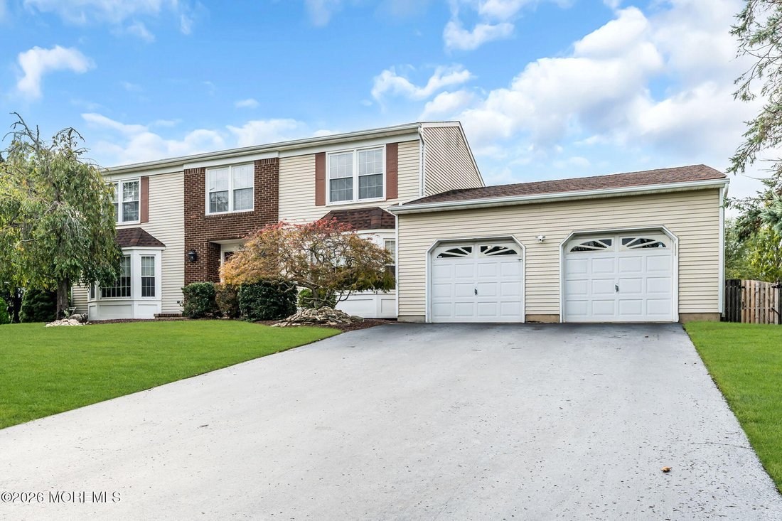 House in Freehold Township, New Jersey, United States 2 - 19002537