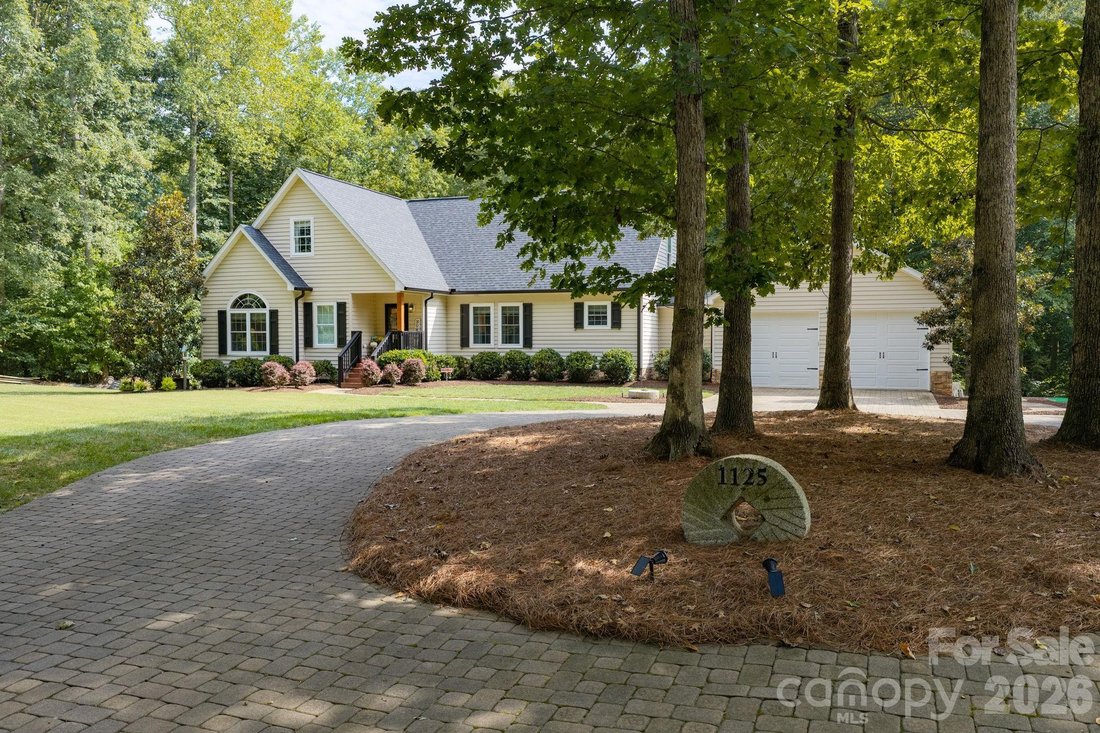House in Concord, North Carolina, United States 1 - 19000895