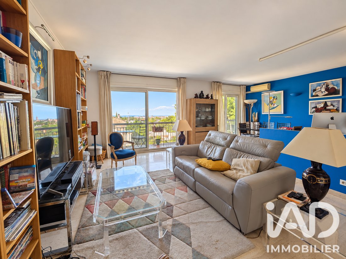 Apartment in Granettes-Jauberte-Sainte Anne, Aix-en-Provence, France 1 - 19008329
