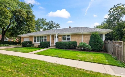 House in Mount Prospect, Illinois, United States 1