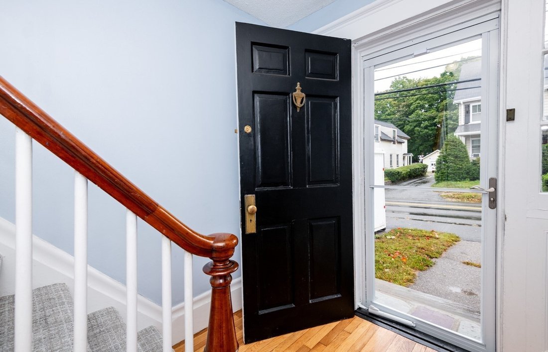 House in Stoneham, Massachusetts, United States 4 - 19002493