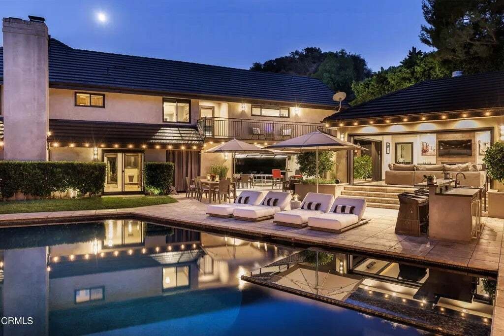 House in Altadena, California, United States 2 - 19005766