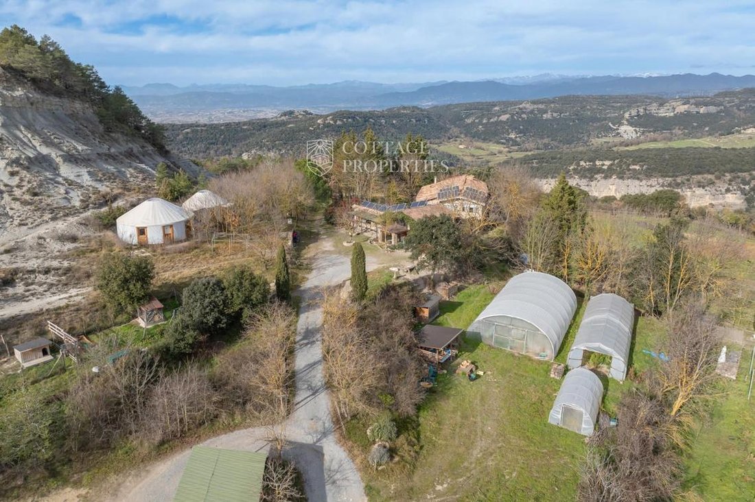 Estate in Rupit i Pruit, Catalonia, Spain 5 - 19005678