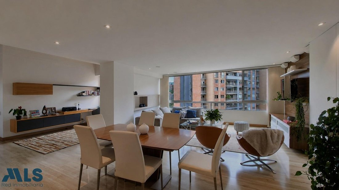 Apartment in Envigado, Antioquia, Colombia 4 - 19007252