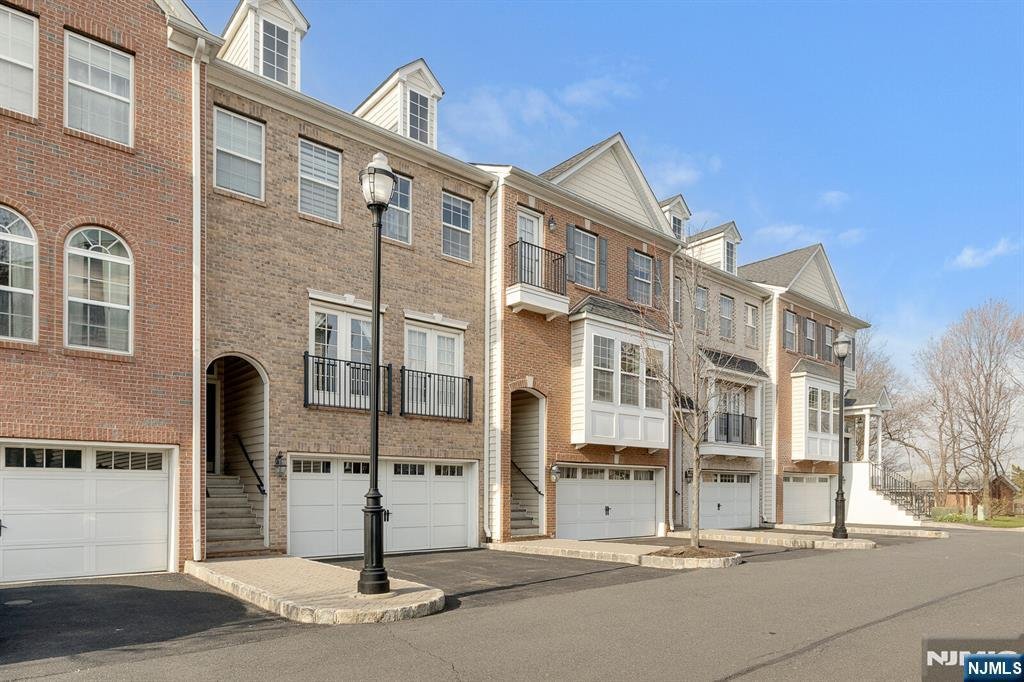 Condo in Secaucus, New Jersey, United States 2 - 19005871