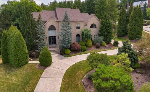 House in Upper Saint Clair, Pennsylvania, United States 1