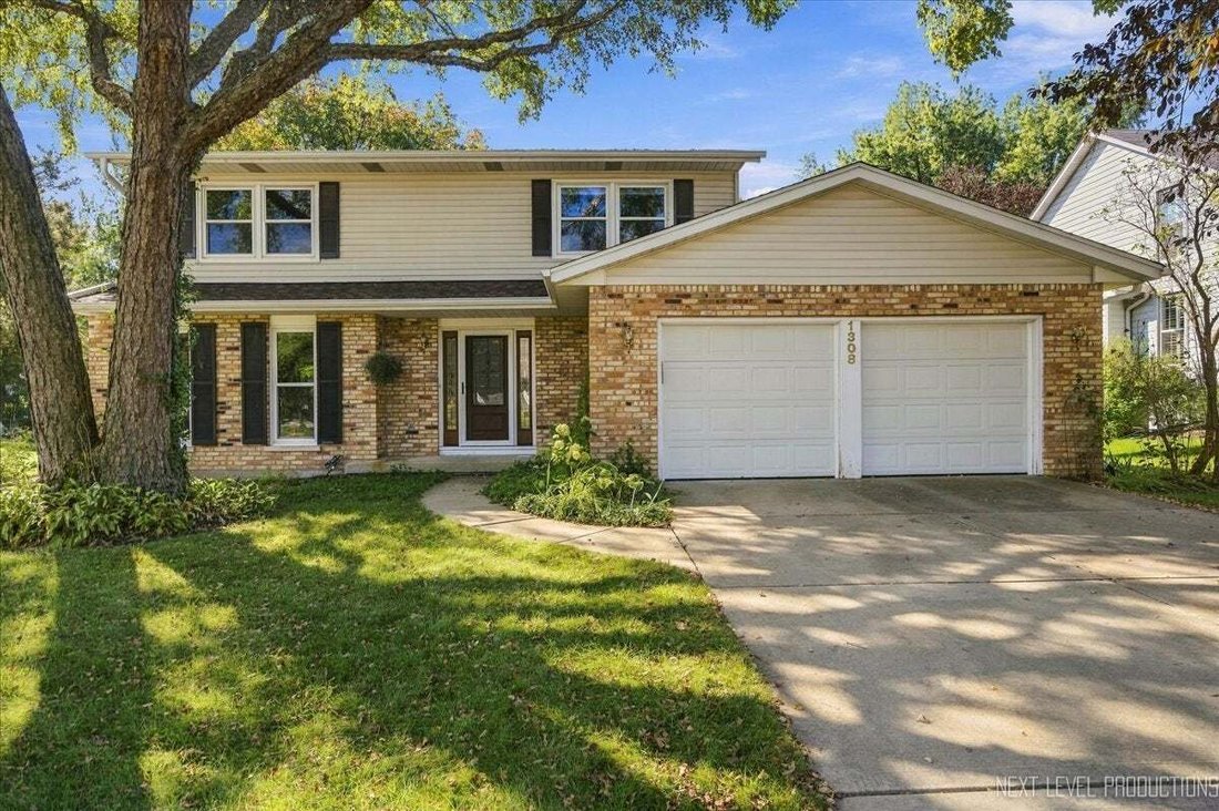 House in Naperville, Illinois, United States 1 - 19003973