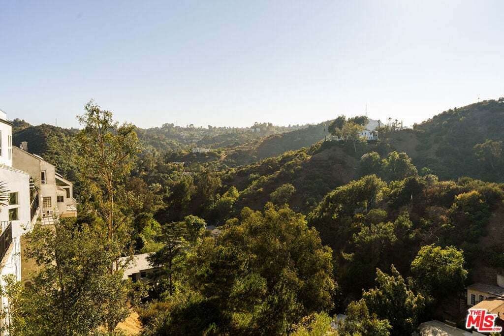 House in Los Angeles, California, United States 1 - 18273817