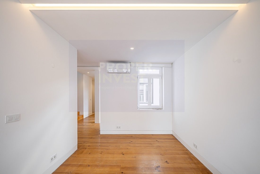 Apartment in Avenidas Novas, Lisbon, Portugal 4 - 19007793