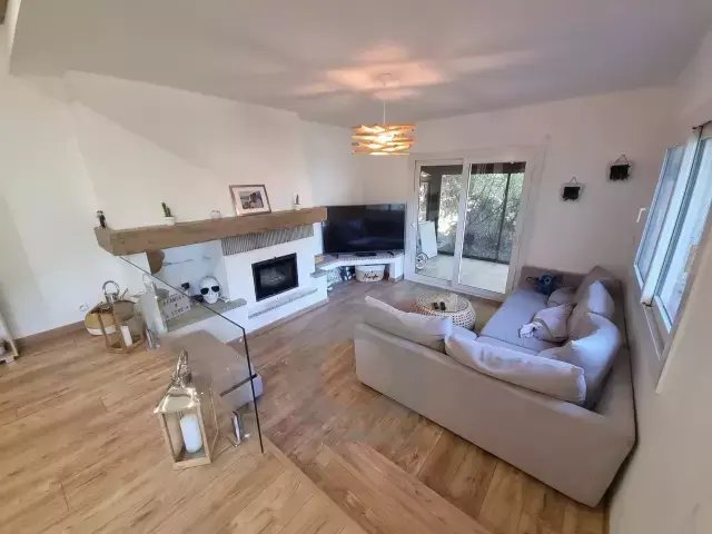 Villa in Menton, Provence-Alpes-Côte d'Azur, France 1 - 18251292