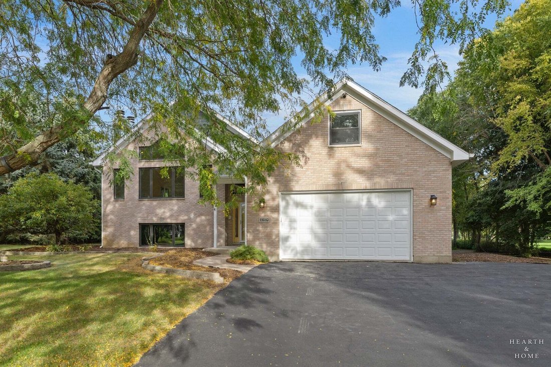 House in Fox Lake, Illinois, United States 2 - 19004044