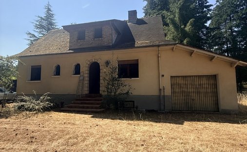House in Ardon, Centre-Val de Loire, France 1