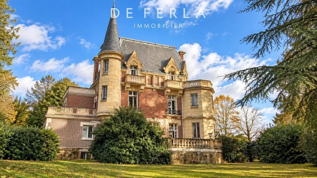House in Le Vésinet, Ile-de-France, France 2 - 19001522