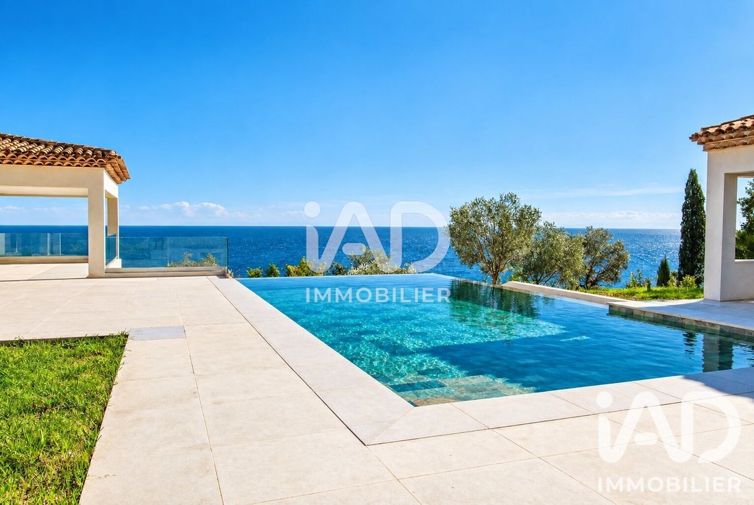 Haus in Nartelle-Noyer-Bellevue-bd des Sardinaux, Sainte-Maxime, Frankreich 2 - 18963119