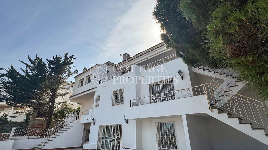 House in Roses, Catalonia, Spain 4 - 18353042