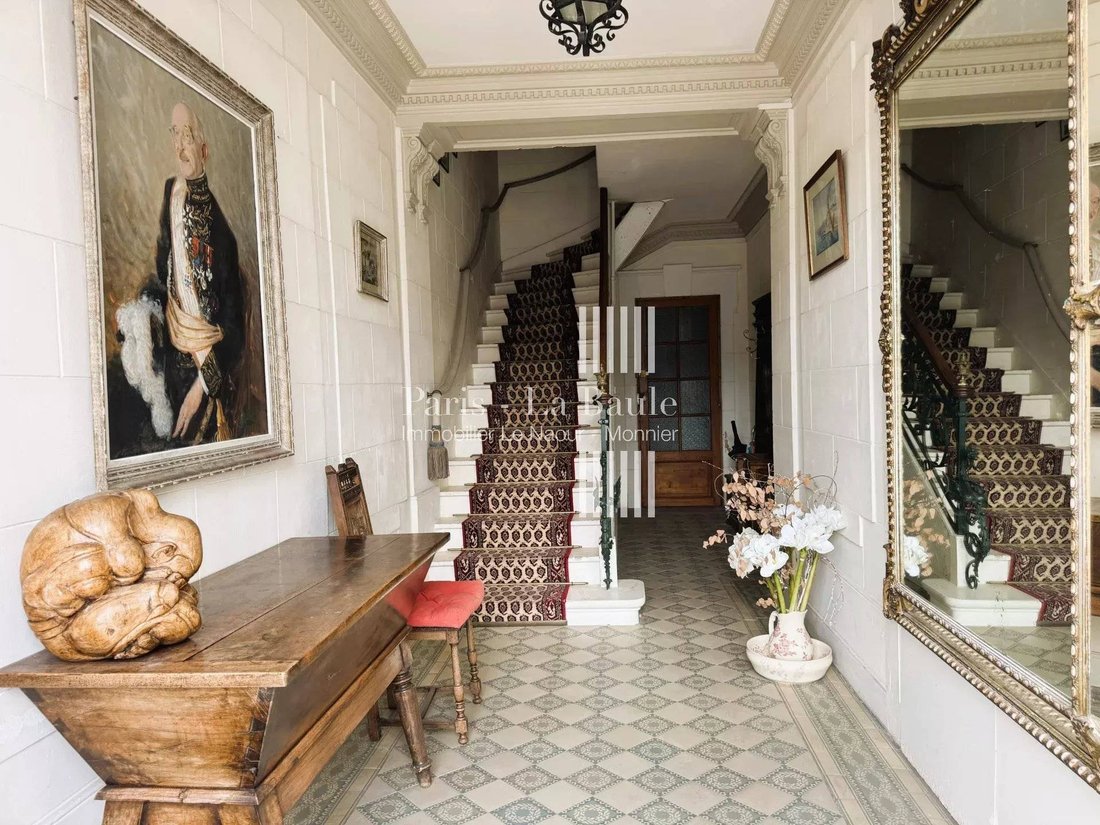 Townhouse in Le Pouliguen, Pays de la Loire, France 3 - 18295720