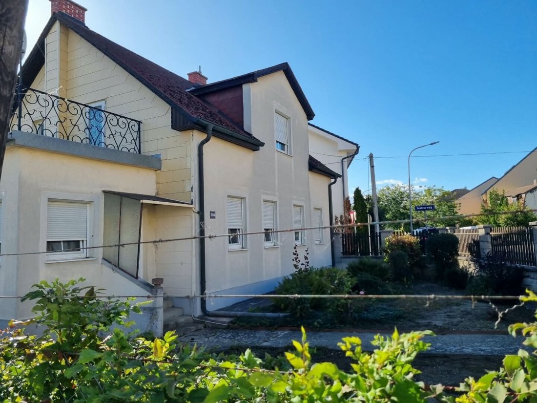 Gerasdorf, Lower Austria, Austria 1 - 19007887