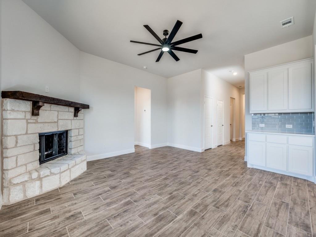 House in Sanger, Texas, United States 4 - 19004119