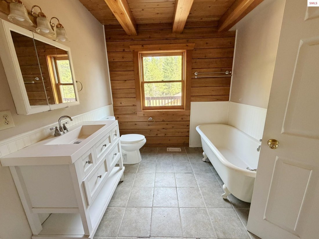 House in Bonners Ferry, Idaho, United States 2 - 19002496