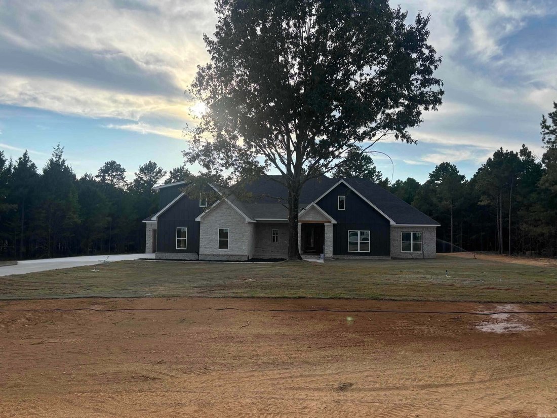 House in Guy, Arkansas, United States 1 - 19002681