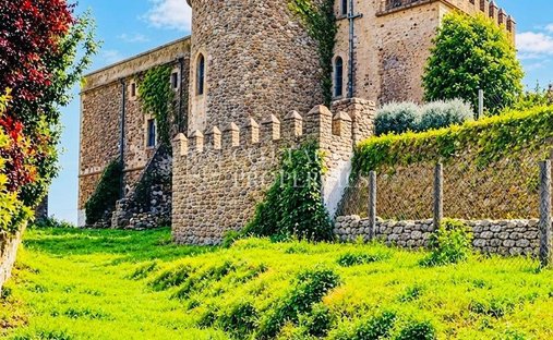 Castillo en Camós (Distrito), Camos, España 1