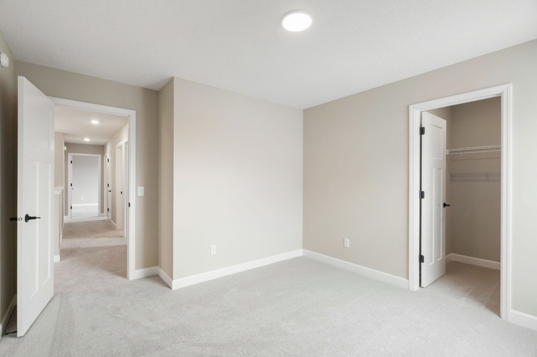 House in Lakeville, Minnesota, United States 3 - 17950490