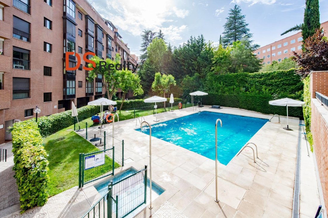 Penthouse in Arganzuela, Madrid, Spain 3 - 19004436