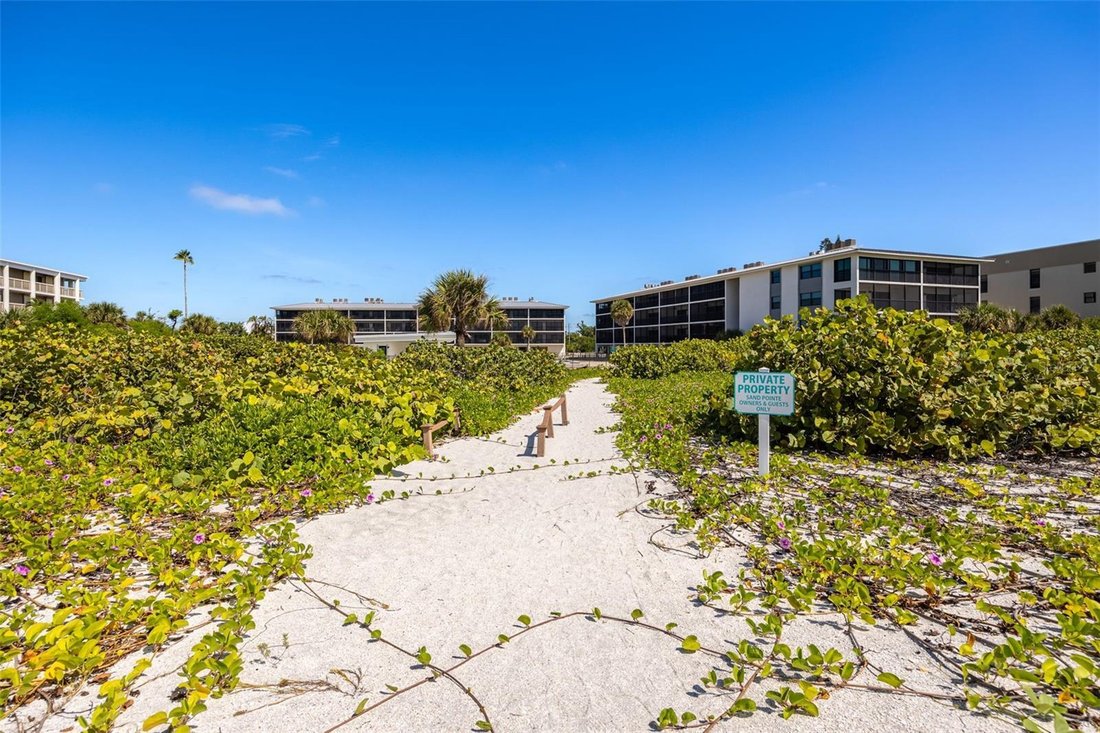 Condo in Sanibel, Florida, United States 5 - 19003470