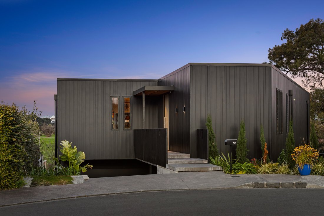 House in Auckland, Auckland, New Zealand 1 - 19002499