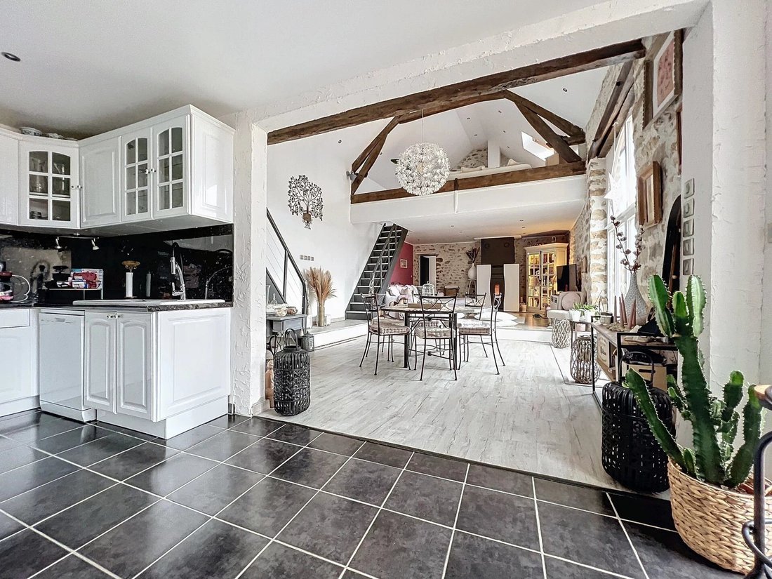 Haus in La Grande-Paroisse, Île-de-France, Frankreich 1 - 16834424