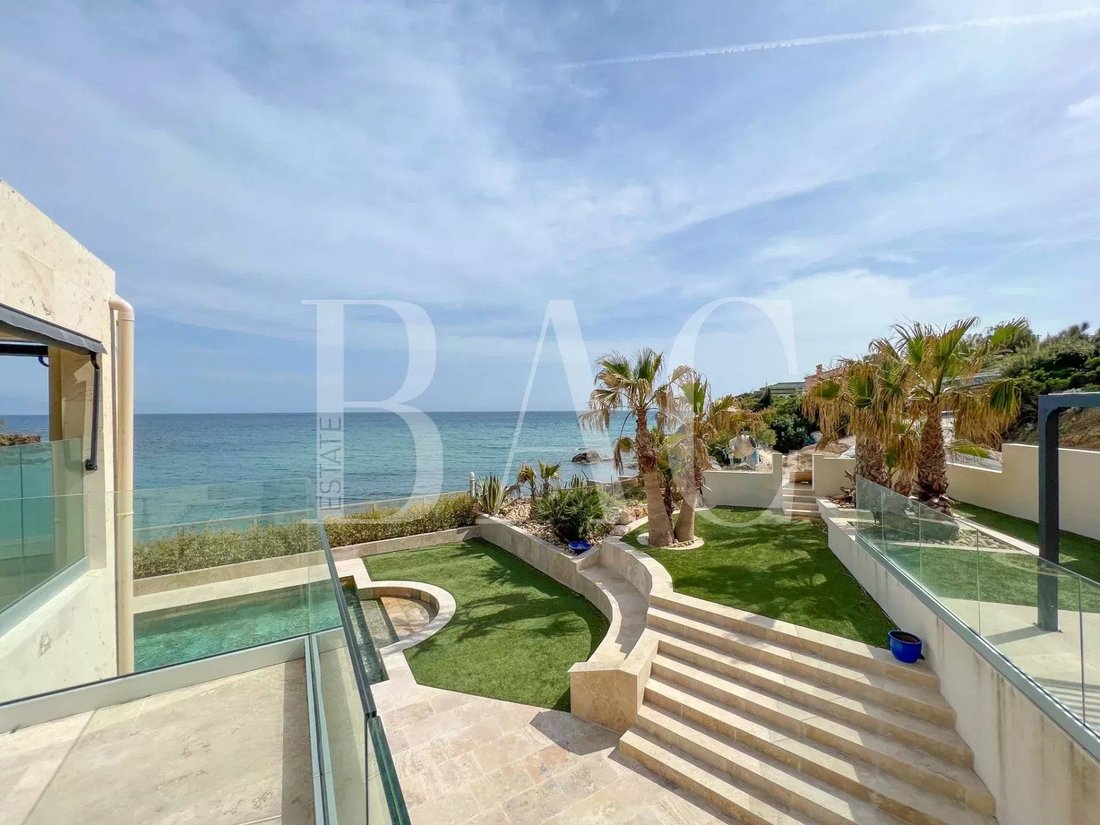 Villa in Nartelle-Noyer-Bellevue-bd des Sardinaux, Sainte-Maxime, France 1 - 16663600