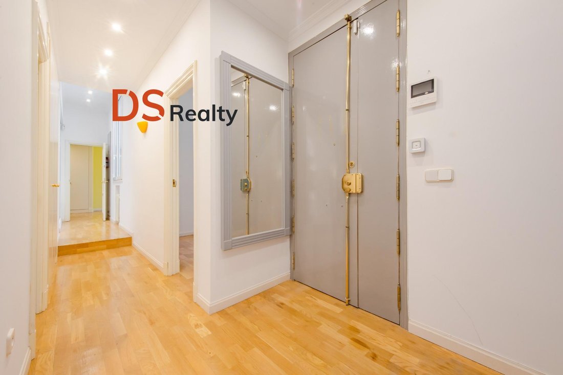 Apartment in Centro, Madrid, Spain 4 - 19004659