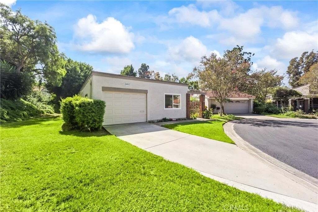 Condo in Laguna Woods, California, United States 3 - 19002227