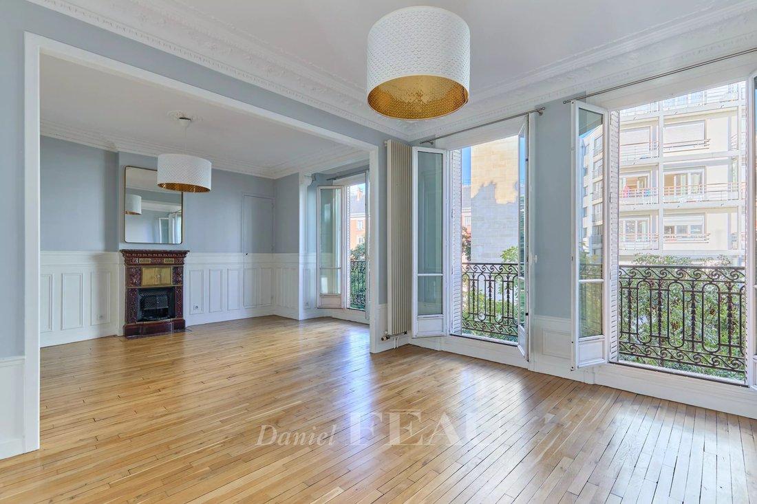 Apartment in Citroën-Boucicaut, Paris 15e Arrondissement, Paris 1 - 19001645