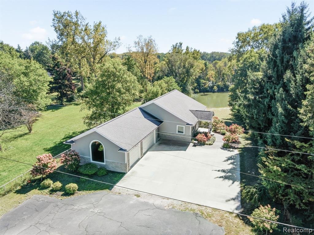 House in Port Huron, Michigan, United States 1 - 19000860