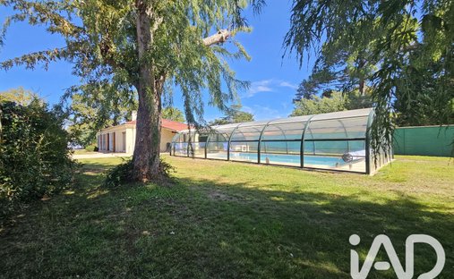 House in Cazaux, La Teste-de-Buch, France 1