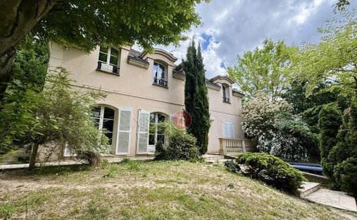 House in Thiers, Le Raincy, France 1
