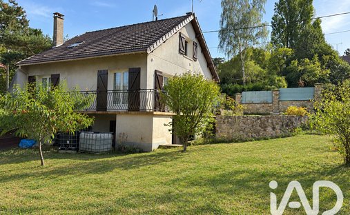 Maison à Centre Tilleuls-Fauvettes, Bures-sur-Yvette, France 1